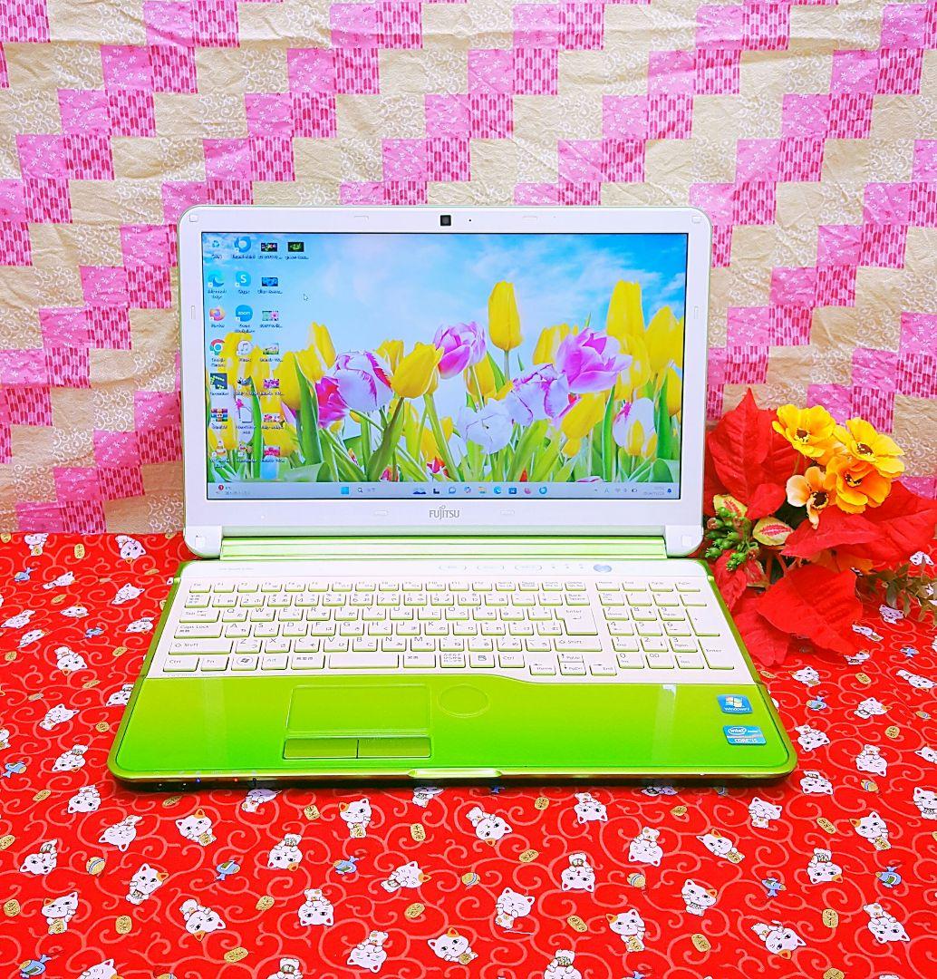 極上品！2世代i5搭載！カメラ！富士通！新型Win11搭載！動画編集 画編集