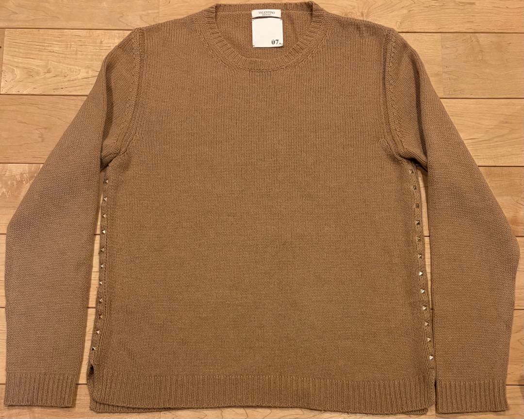 VALENTINO ヴァレンティノ　スタッズ クルーネックニット