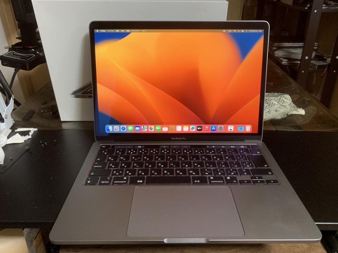 新品同様 MacBook Pro A2338 2020 M1/8GB/256GB