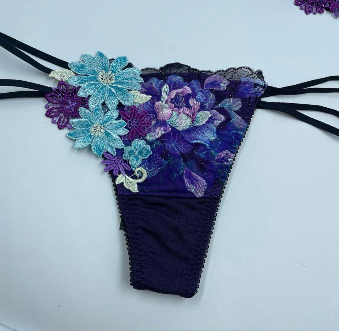 ワコール　サルート　きれいな谷間をつくる　Ｐ−ＵｐプッシュアップタイプD70-M