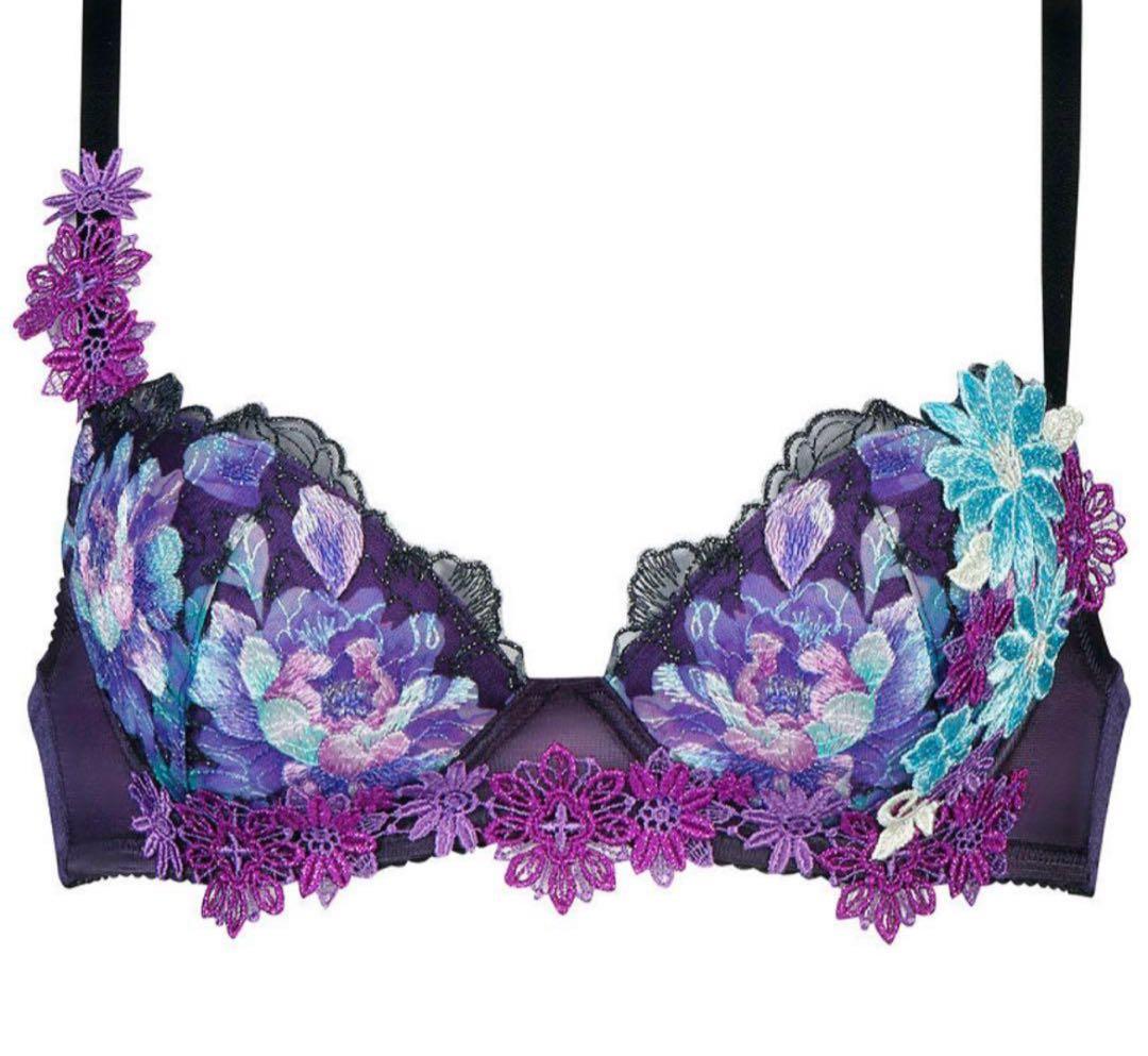 ワコール　サルート　きれいな谷間をつくる　Ｐ−ＵｐプッシュアップタイプD70-M