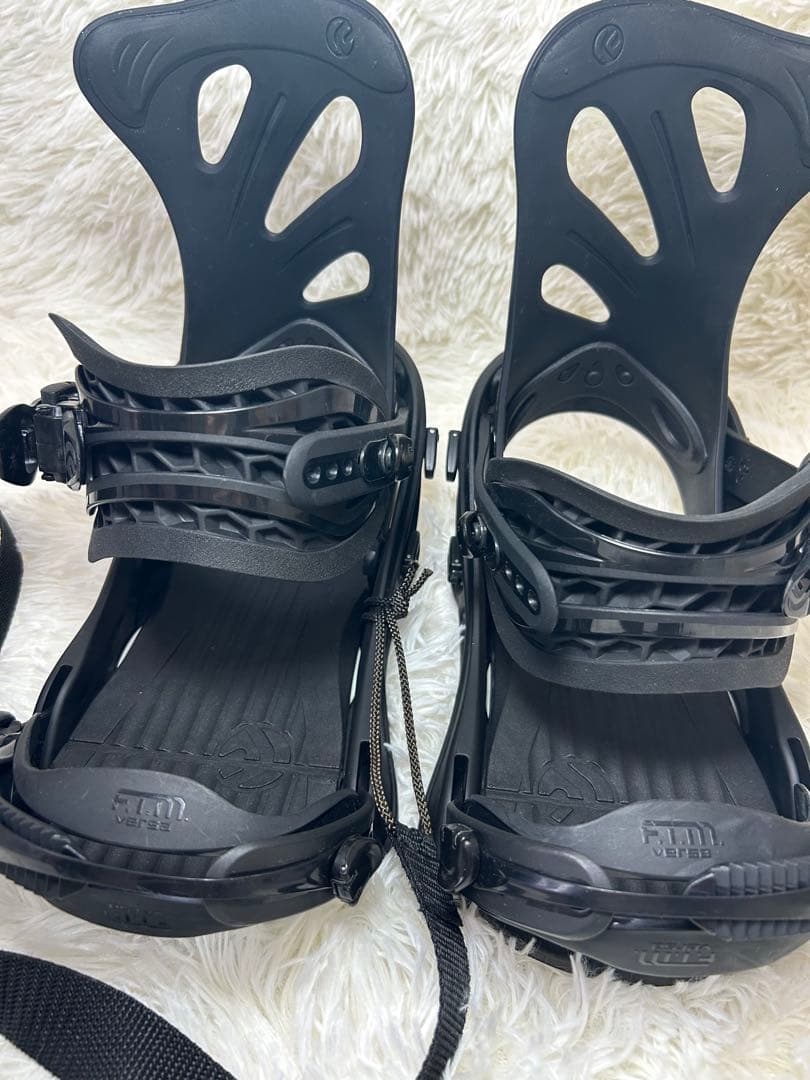 値下げ！FLUX GS SMサイズ スノボ　スノーボード ビンディング