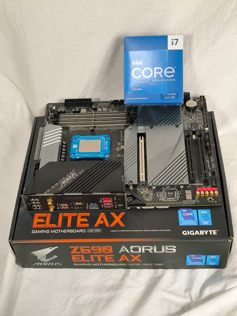 D*q様 i7 13700KF / Z690 AORUS ELITE セット