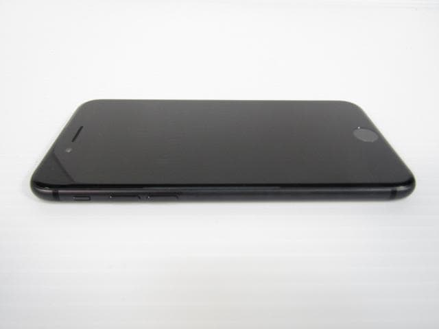 P*h様 iphone8 中古 MQ782J/A ブラック アイフォン8 アイフ