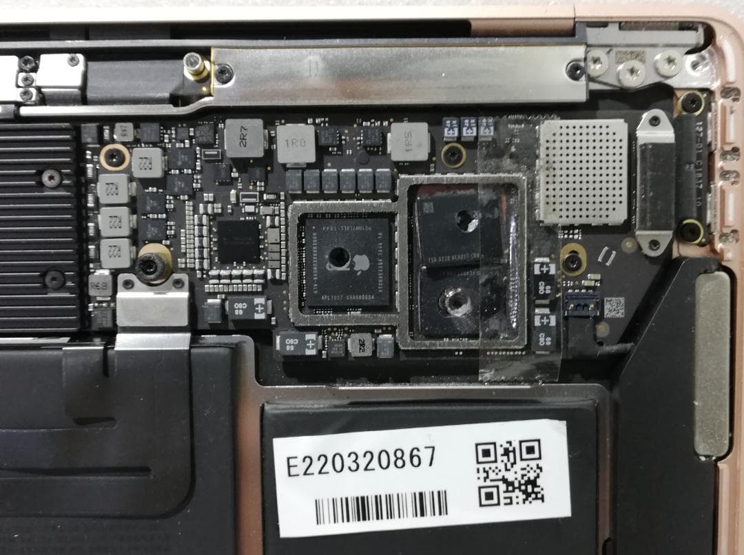 【中古訳あり品】MacBook Air Retina 13-inch 2018