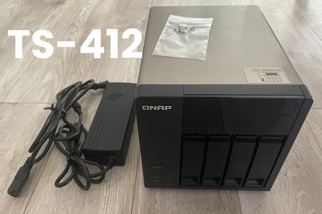QNAP TS-412 NAS 4ベイ