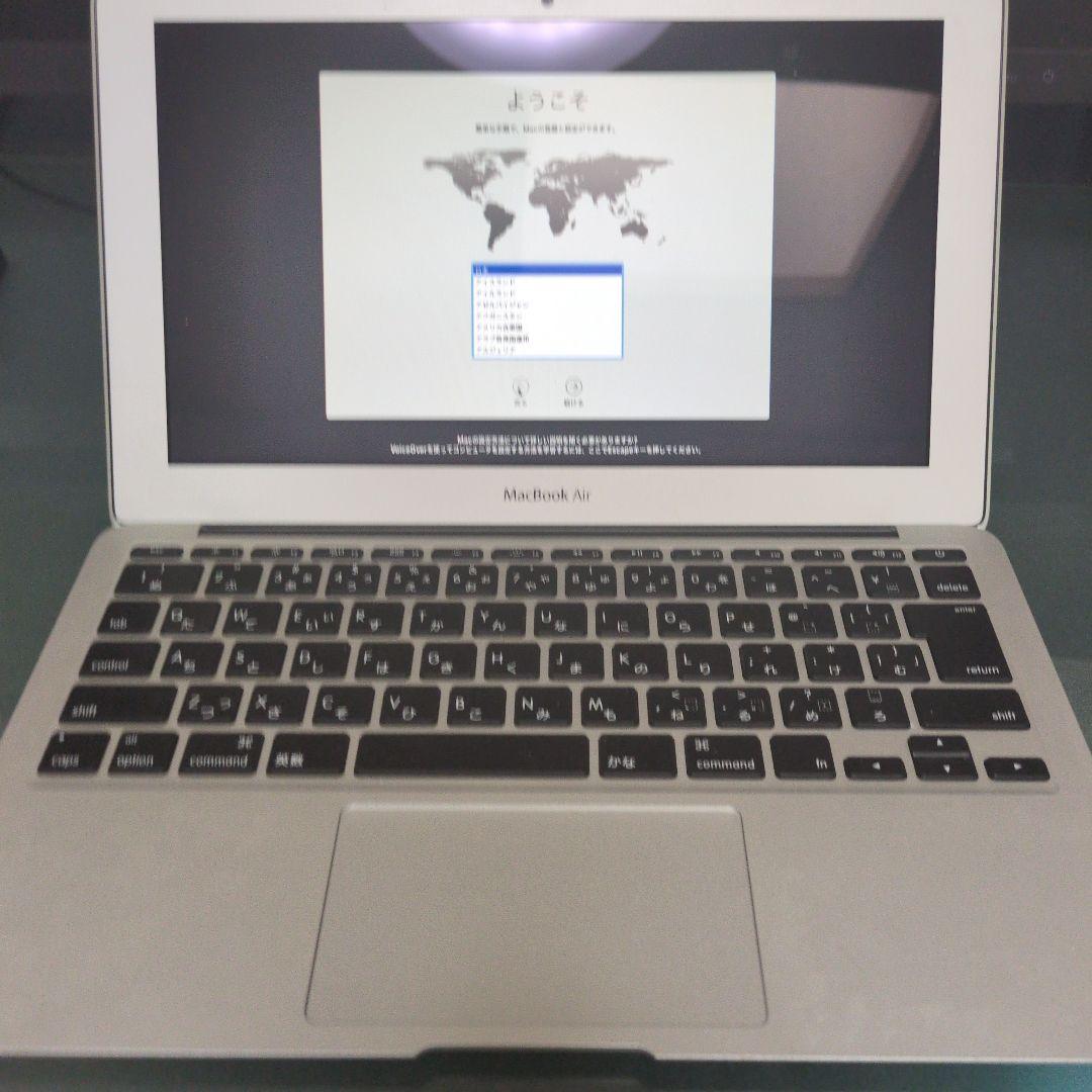 MacBook Air 11インチ Early 2015、USBドライブ