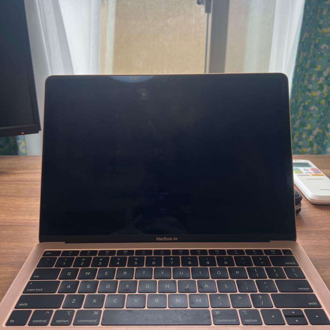 Apple MacBook Air 本体