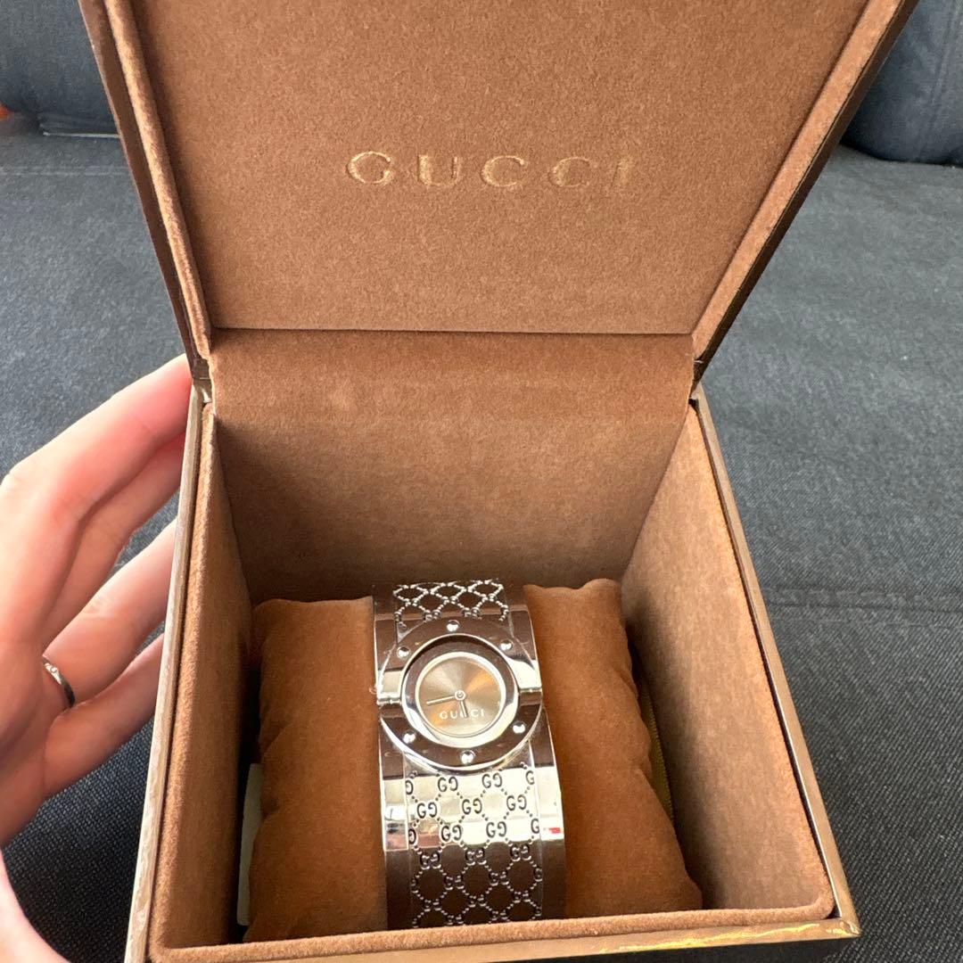 A*e様 GUCCI GGパターン シルバー 時計
