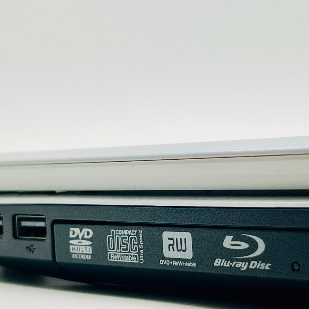 Windows11 i3 メモリ8GB SSD410GB office付き