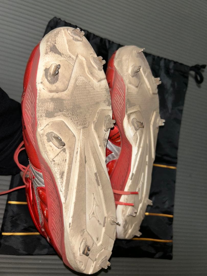 ミズノプロ　クッションレボ　ミドルカット