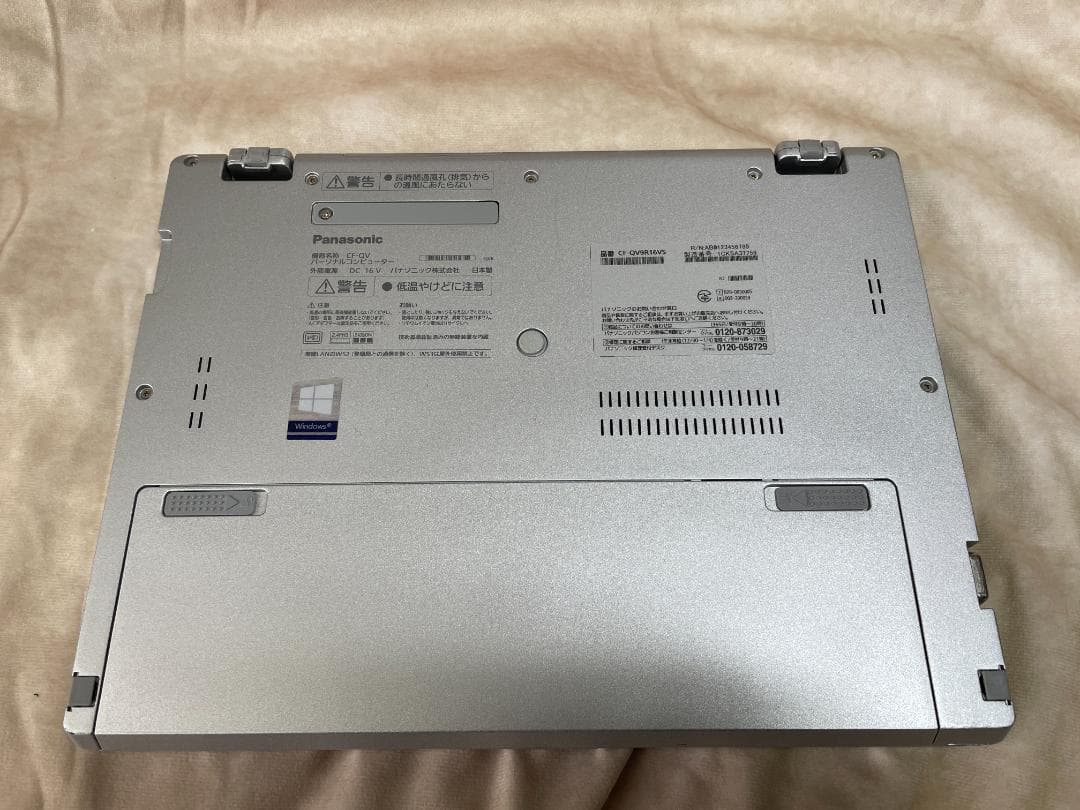 CF-QV9 タッチパネル SSD512GB MEM16GB WIN11 中古
