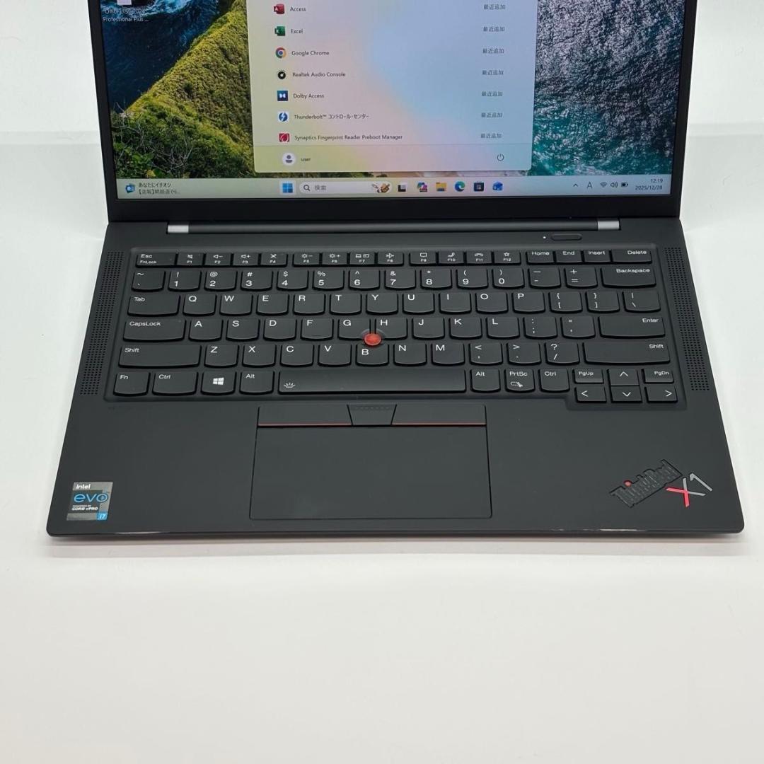 Windowsノート本体 ThinkPad X1 Carbon i7 1185G7 16G/512G 2