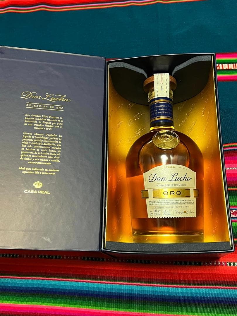 カーサレアル ドンルーチョ Casa Real Don Lucho de Oro