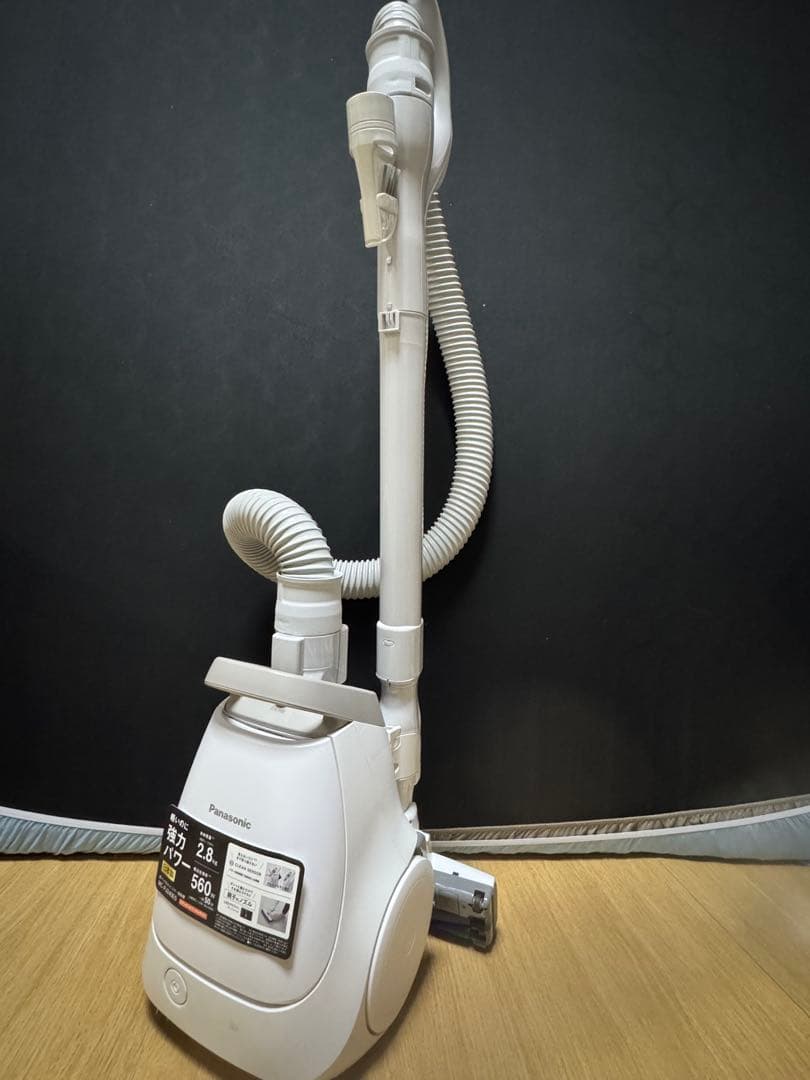 美品　Panasonic　MC-PJ240G-W 紙パック式掃除機