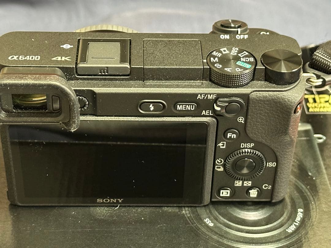 Sony α6400 ミラーレス一眼カメラ　本体のみ