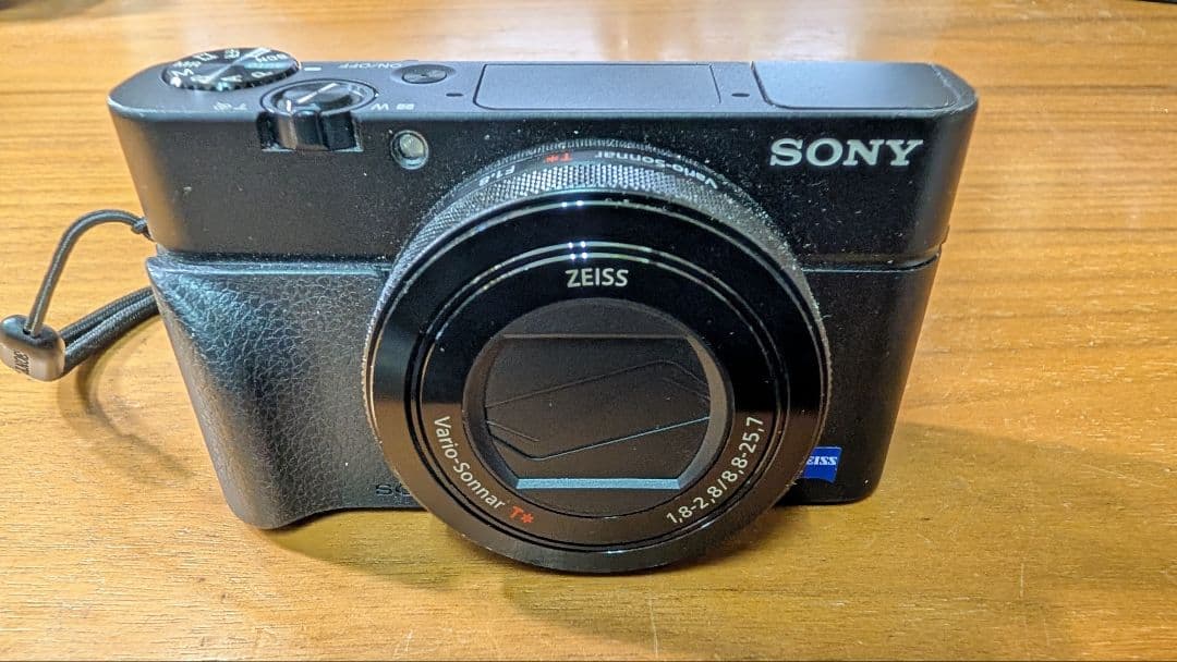 デジタルカメラ Sony Cybershot RX100IV(DSC-RX100M4)