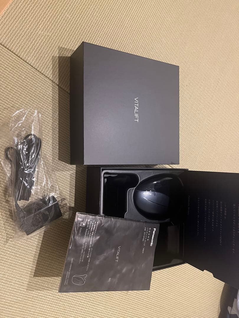 a258-37 Panasonic バイタリフト かっさ EH-SP85-k