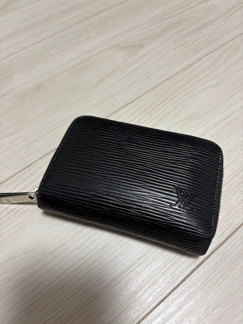 Louis Vuitton ブラック コンパクト財布