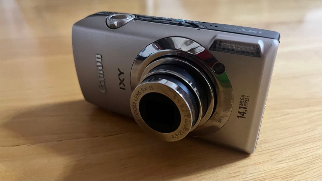 Canon IXY 10S デジタルカメラ