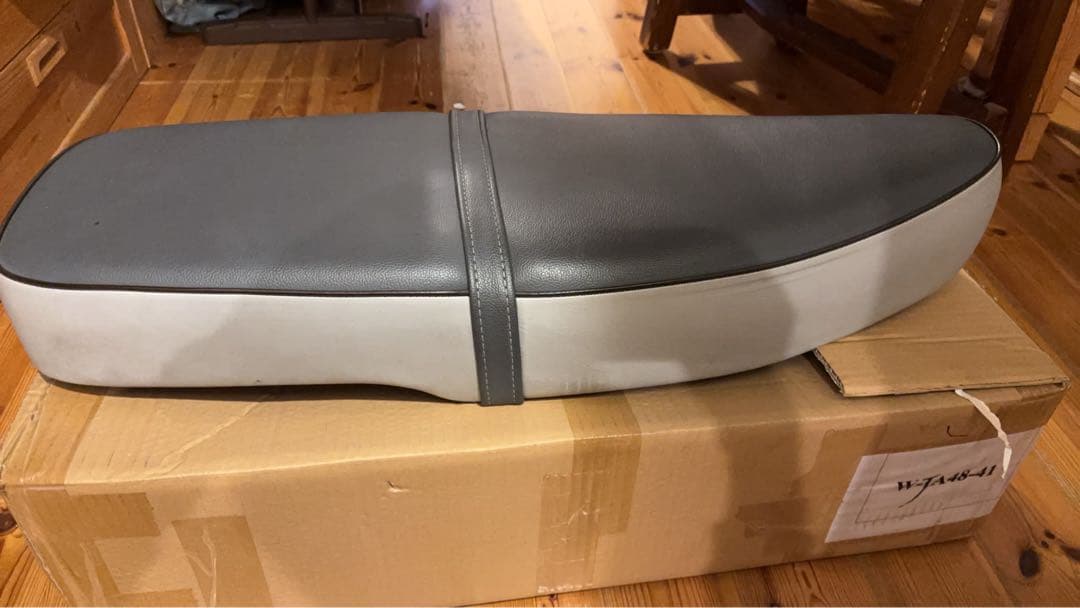 スーパーカブ JA48/JA58 C125 専用ダブルシート