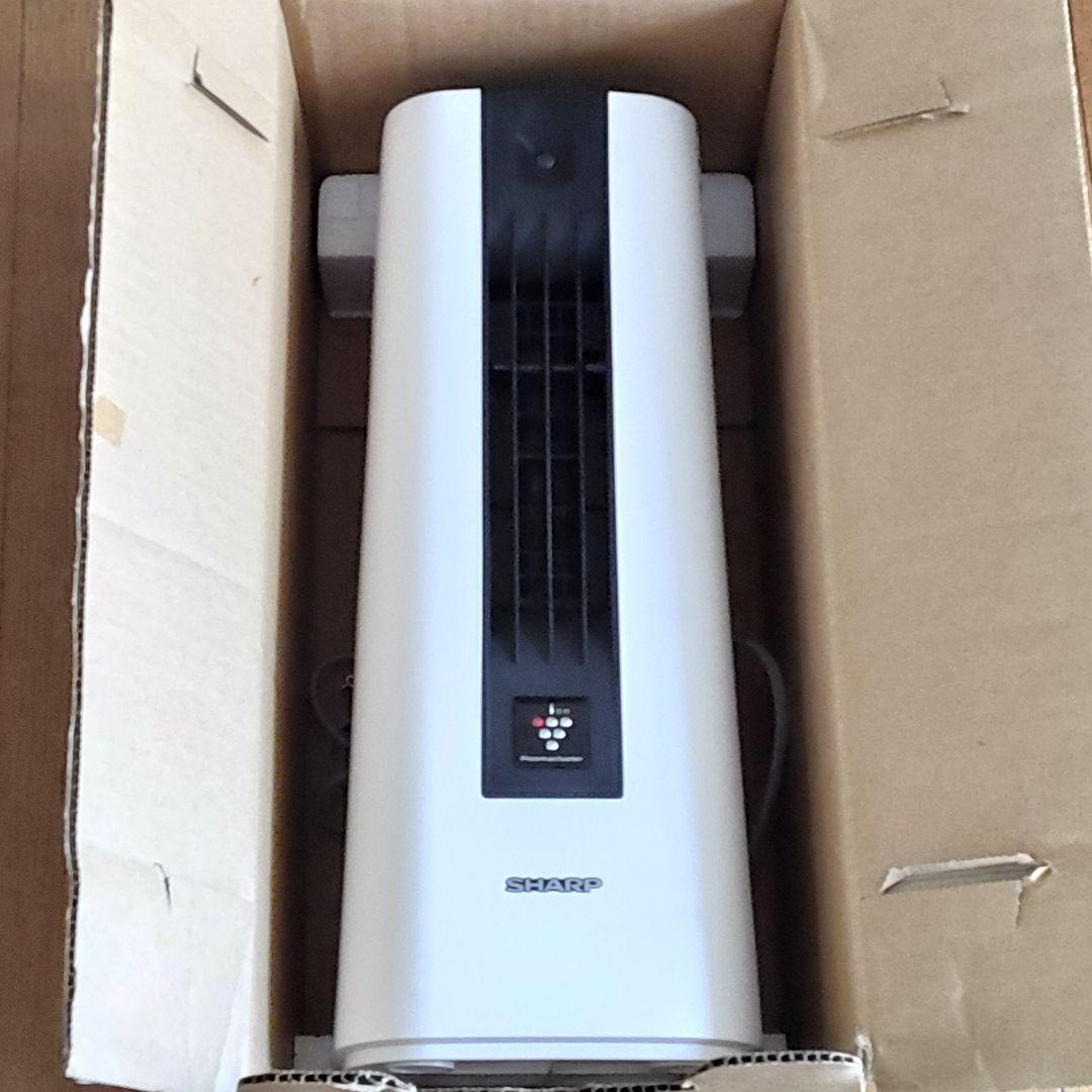 シャープ　セラミックファンヒーター　HX-RS1-W　2023年製　SHARP