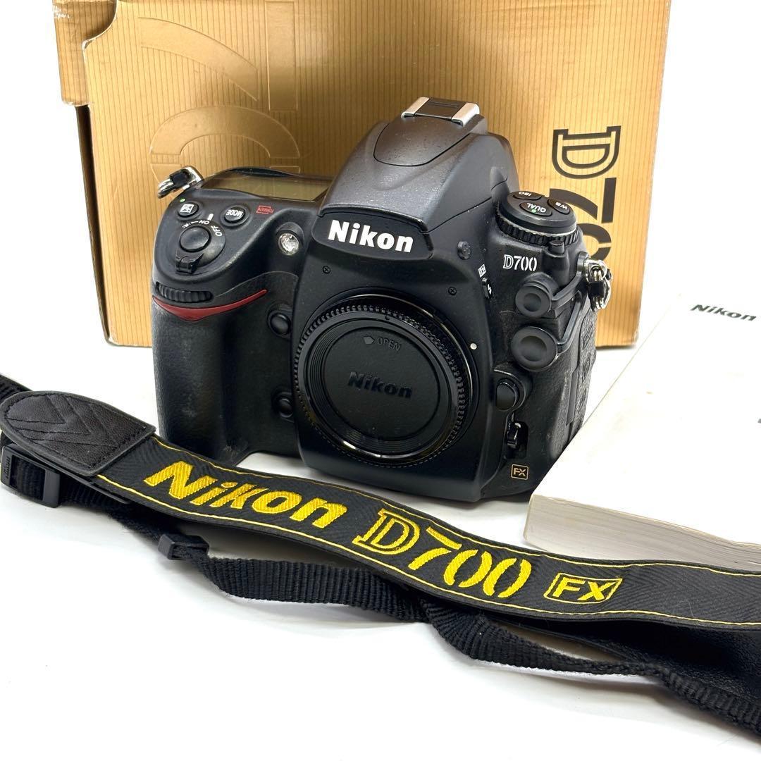 ニコン Nikon D700 ボディ FX デジタル一眼レフ 付属品多数