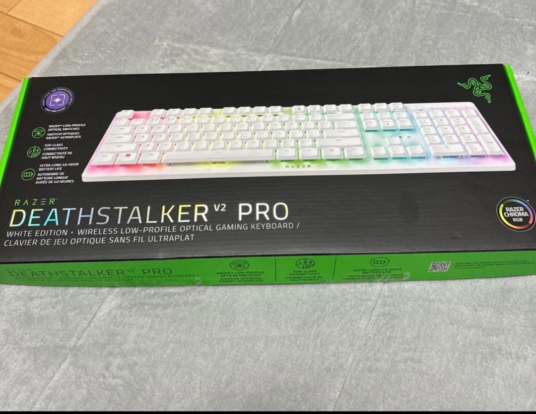 Razer DEATHSTALKER V2 PRO white 英字配列
