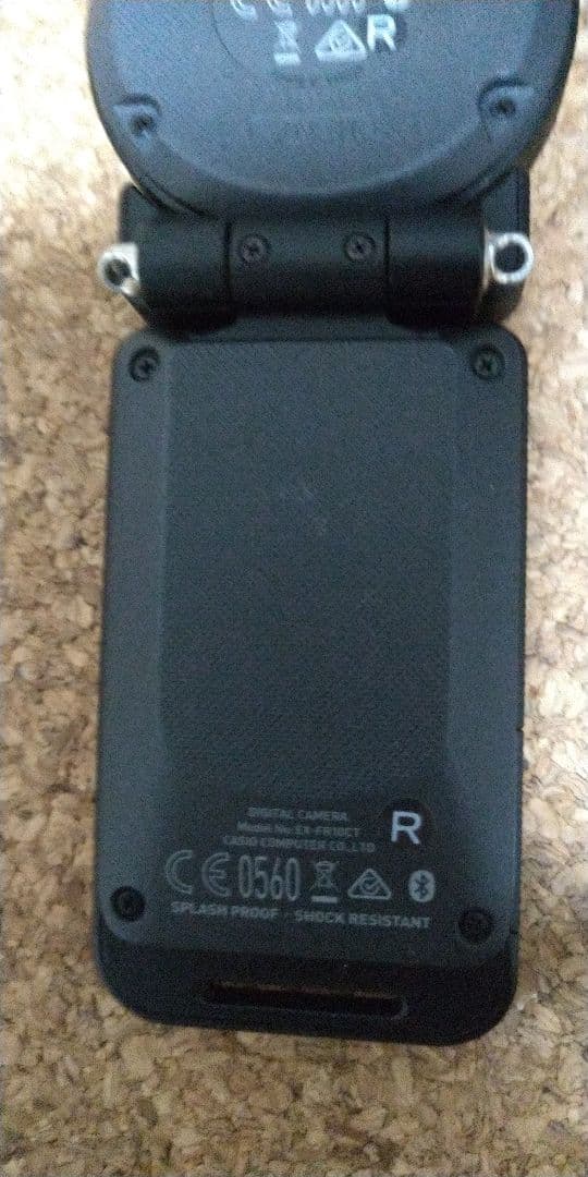 カシオ CASIO EXILIM EX-FR10 デジカメ