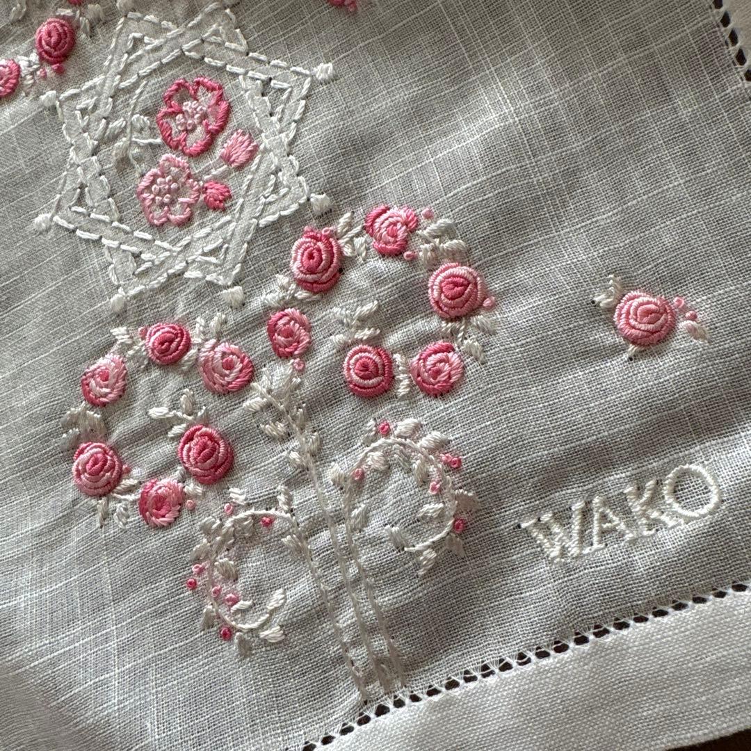 未使用　WAKO ベトナム製　手刺繍ハンカチ　タオルハンカチ　ワコウ　銀座和光