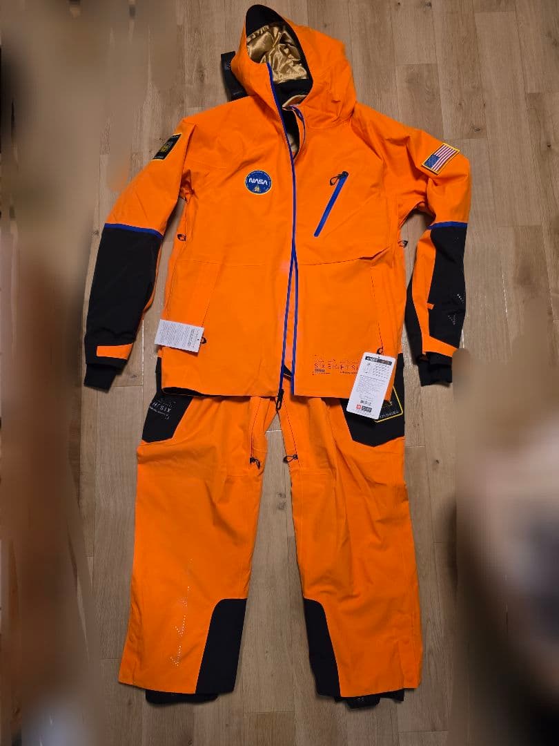 タグ付未使用 NASA 686 コラボ スノーボードウェア