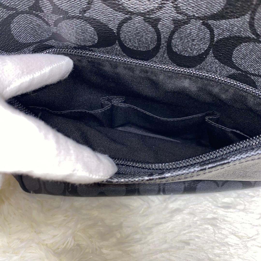 COACH ヘリテージ メッセンジャーバッグ シグネチャー　PVC ブラック