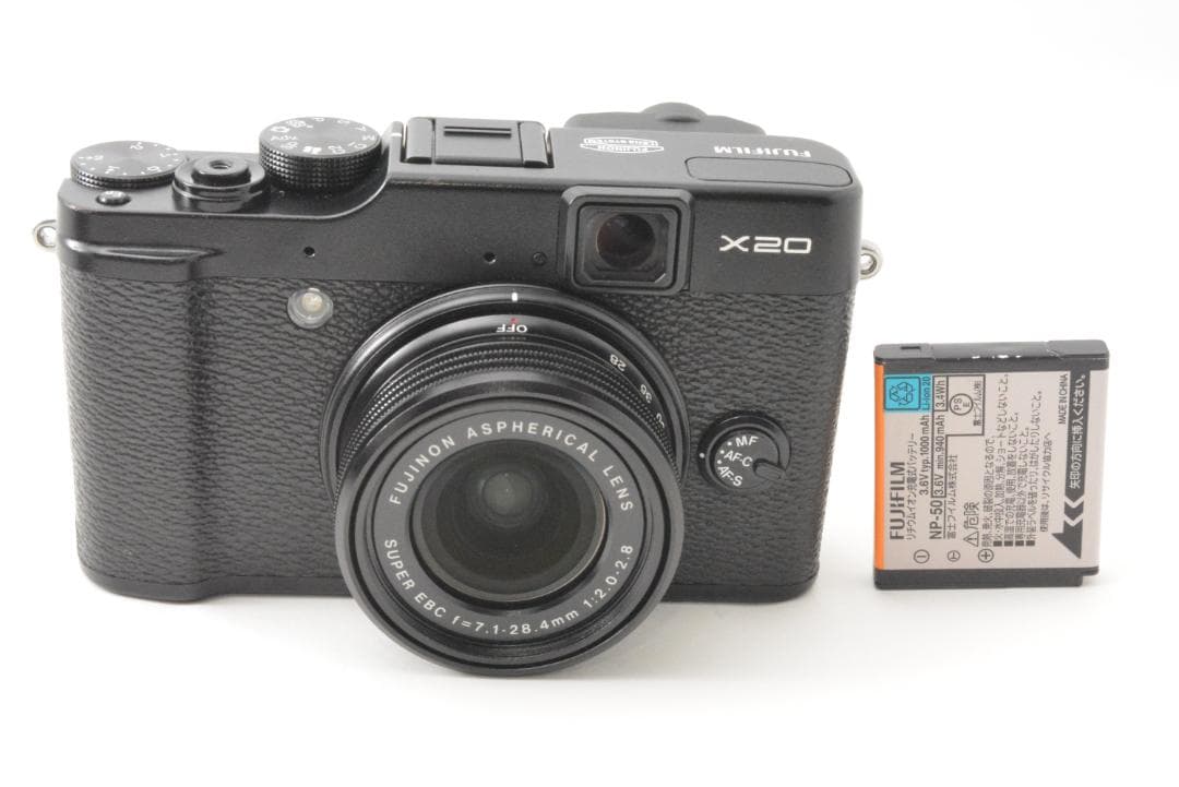 ■美品■フジフィルム　FUJIFILM X20