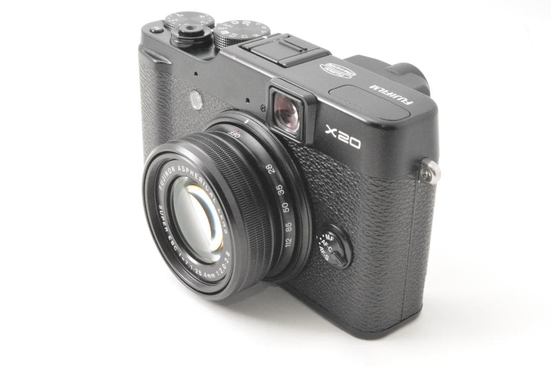 ■美品■フジフィルム　FUJIFILM X20