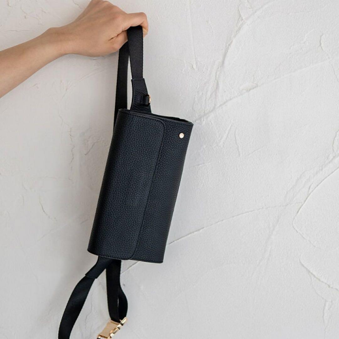 ヘイニ　マリボル　ボディバッグ　ウエストポーチ