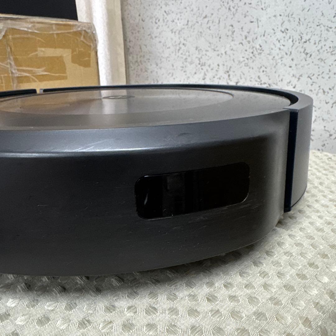 Roomba Combo j7+ 自動集塵、前方カメラ付き