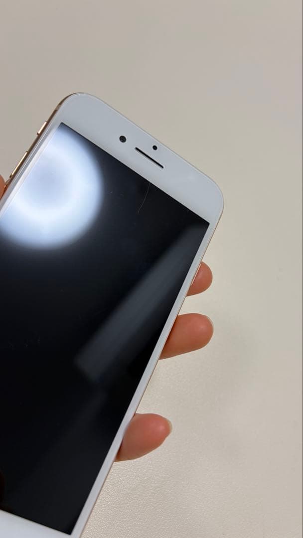 [バッテリー100%/美品]iPhone 8 64GB