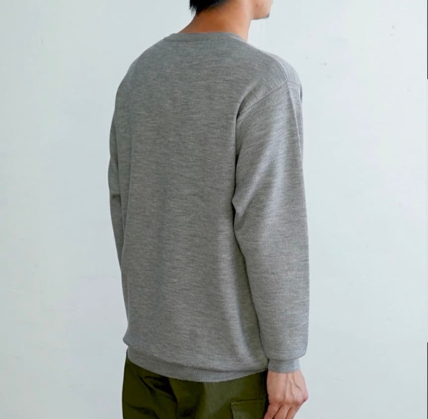 ジョンスメドレー 日本別注 30G Vガゼット クルーネックニット メリノウール