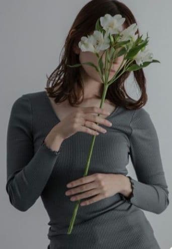 ウニヒピリ(プロウ必読)2点おまとめHAKUJ❦カップ付きスリーブ❦プルオーバー