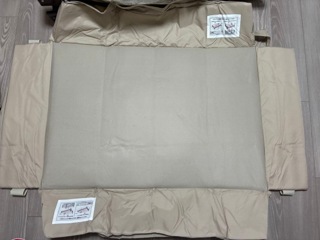 ベビーベッド 折りたたみ式 ベージュ　アップリカ　ココネルエアー