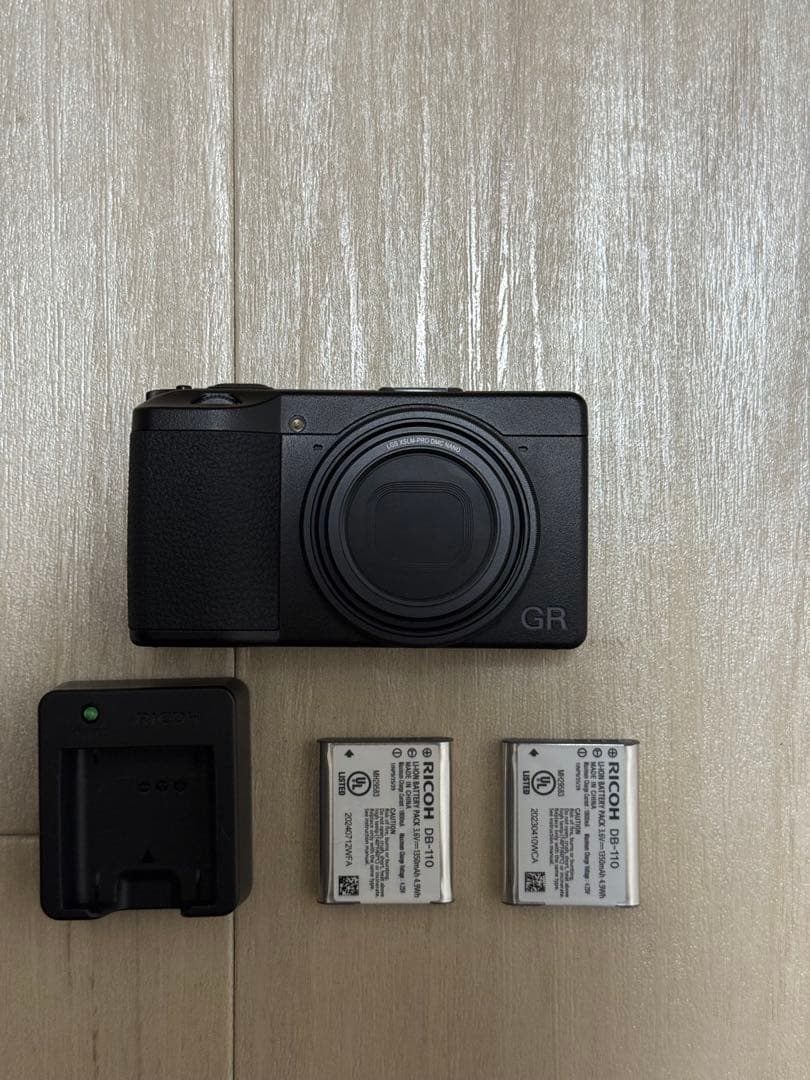デジタルカメラ RICOH GR III