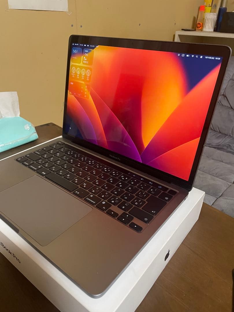 MacBook本体 MacBook Pro m1 2020, 256gb