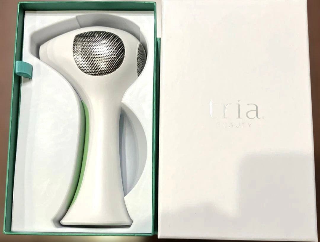 トリア脱毛器 充電器・説明書付き Hair Removal Laser 4X