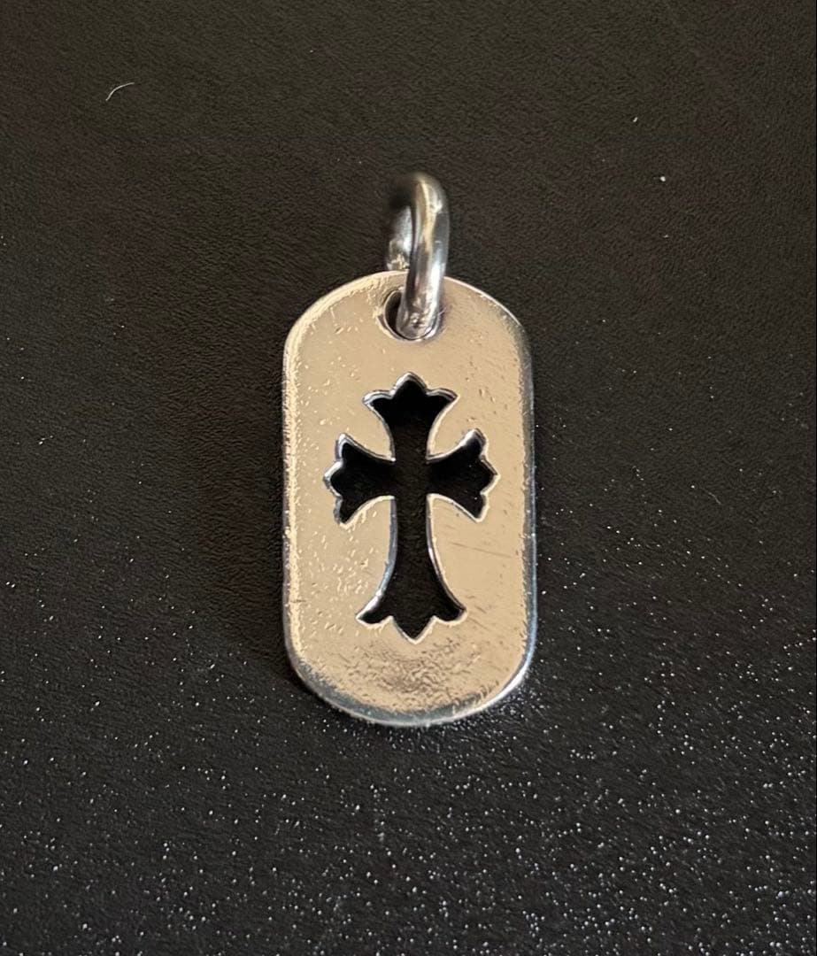 CHROME HEARTS クロムハーツ　カットアウトクロスドッグタグスモール