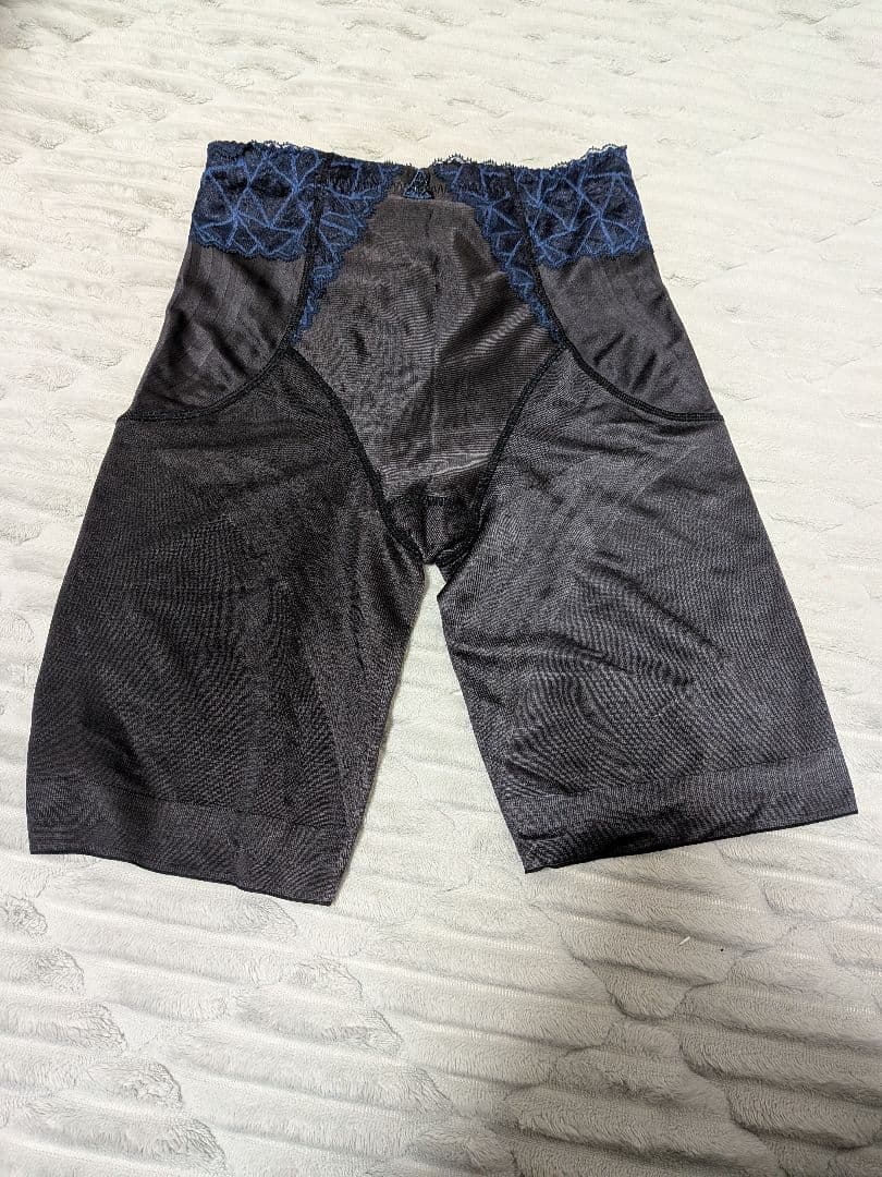 h*a様 MARUKO　マルコ　カーヴィシャスカレス　ロングガードル　M64　補