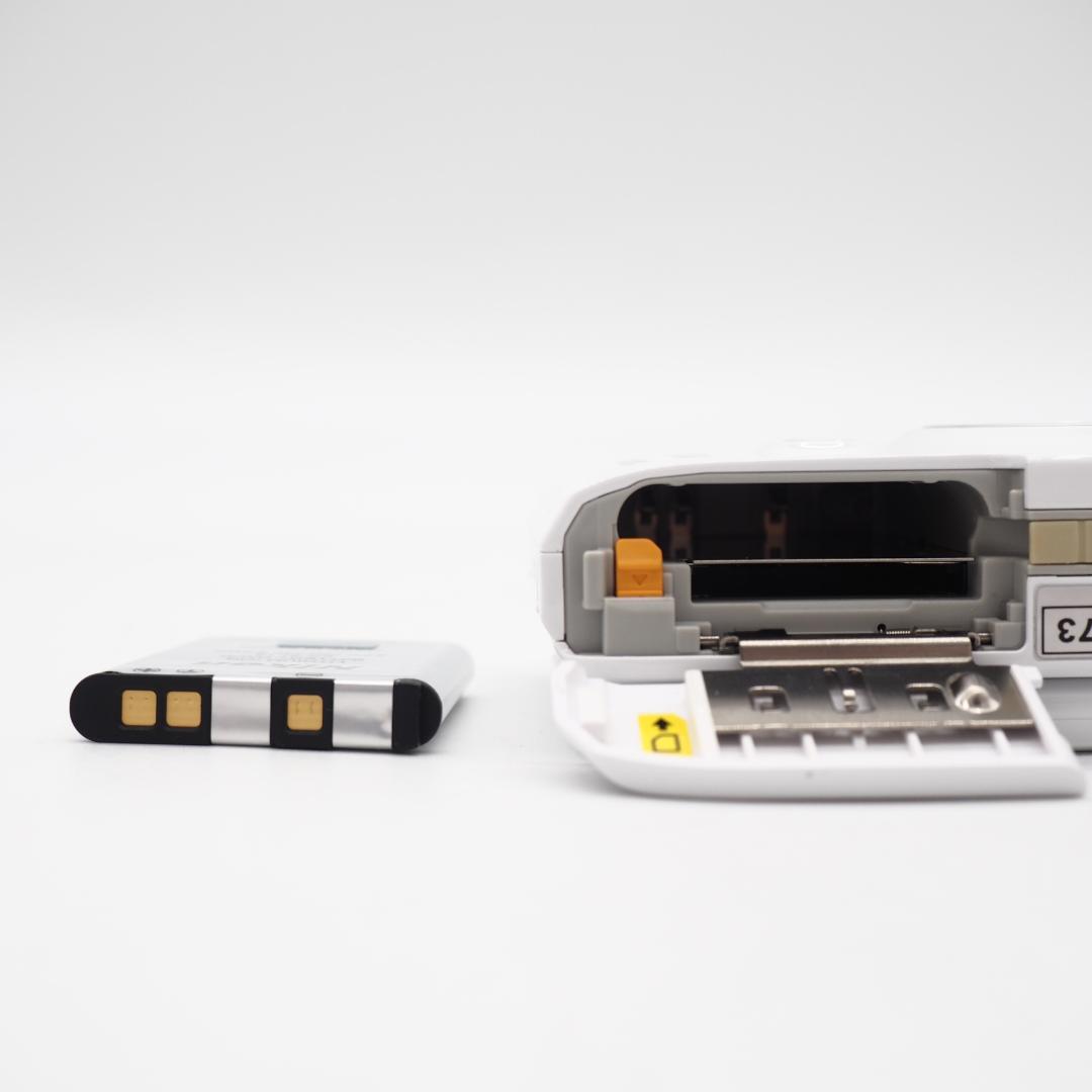 NIKON COOLPIX S6900 コンパクトデジタルカメラ