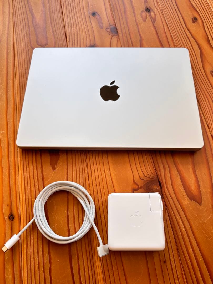 【美品】MacBook Pro 14 M1 Pro 16GB 1TB シルバー