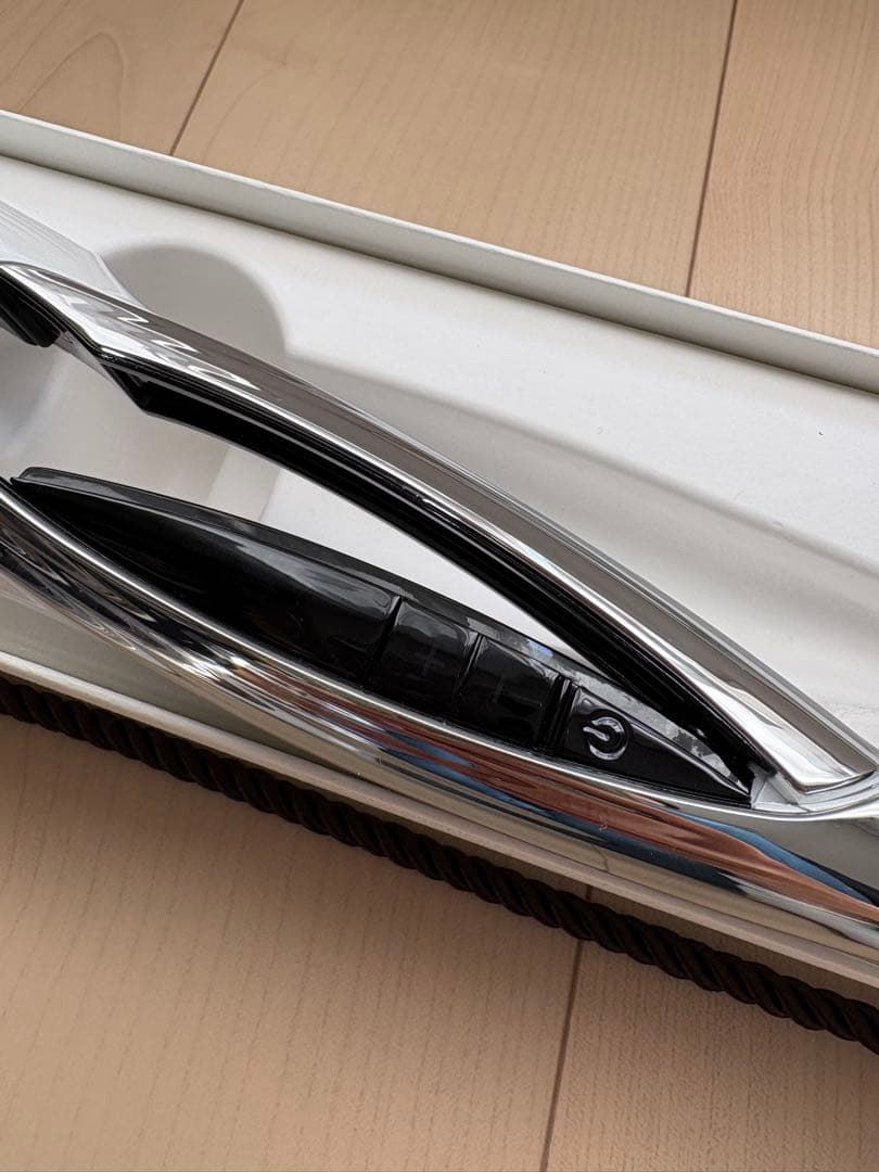 ReFa ストレートヘアアイロン 使用2〜3回 付属品完備｜美品｜動作確認済