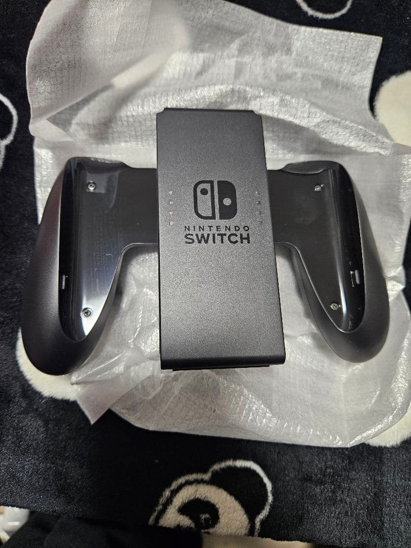 Nintendo Switch 本体 + ソフト/コントローラー /アクセサリー