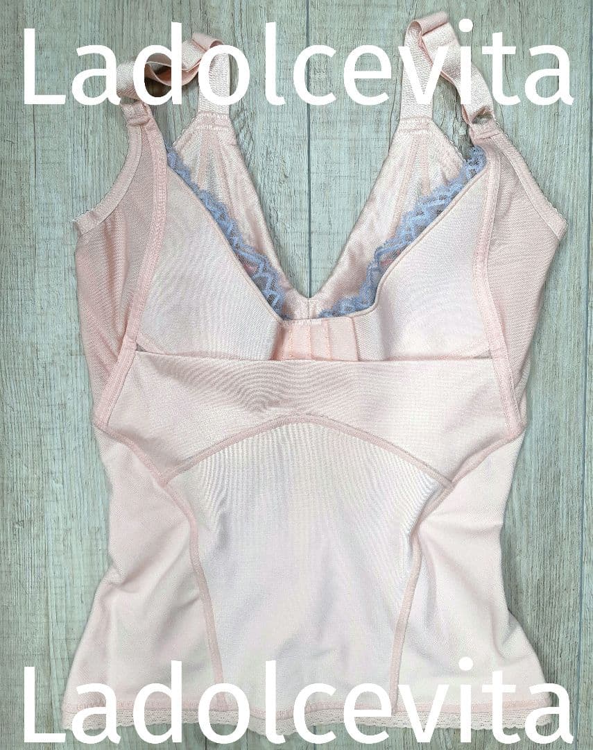 美品 マルコ　カーヴィシャス カレス コントロール キャミソール 70/795